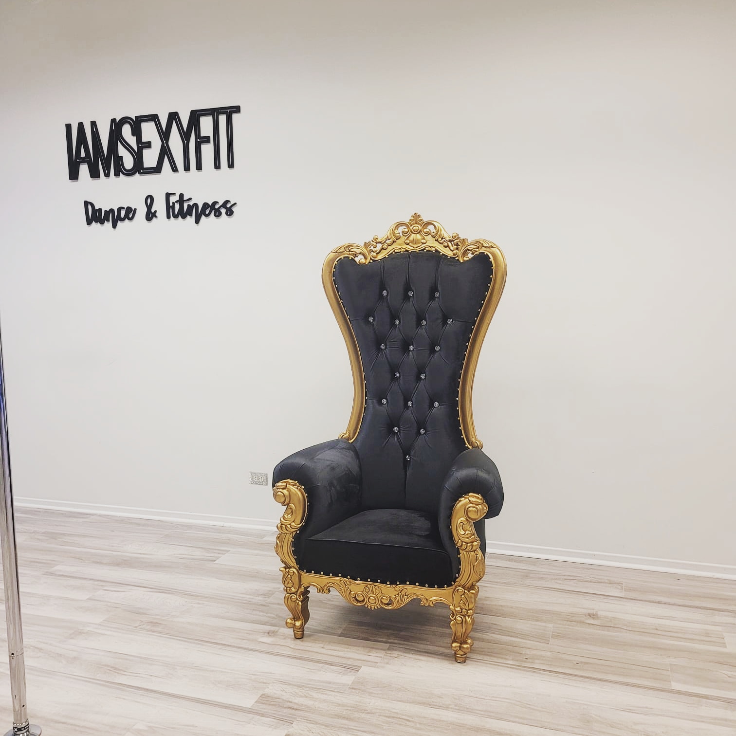 Black with Gold Trim; Shell Back Chair - Image 2